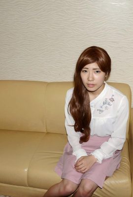 (Yoshie Yamada) Schönes Mädchen, das alleine lebt (35P)