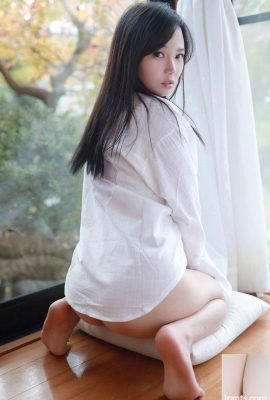 Das vollbusige süße Mädchen Xu Weiwei hat eine herausragende Figur und verführerische Augen (39P)
