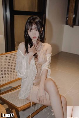 Das rundliche und straffe chinesische Model Su Fan macht private Fotos von ihrem Körper (41P