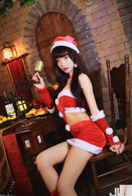 (Modellfoto) 2017 Christmas Girl Kitty Christmas Tavern (17P)