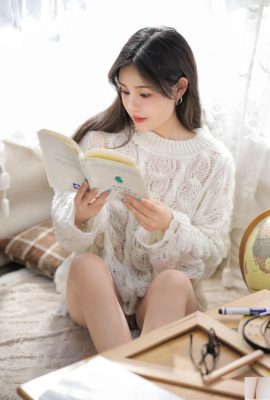 (Online-Sammlung) Welfare Girl-Tao Nuanjiang „In dem Buch steckt eine Schönheit wie Jade“ (51P)