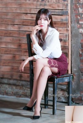 (Modelfoto) Koreanisches Model Son Ye-in Indoor-Studio-Fotoshooting (34P)