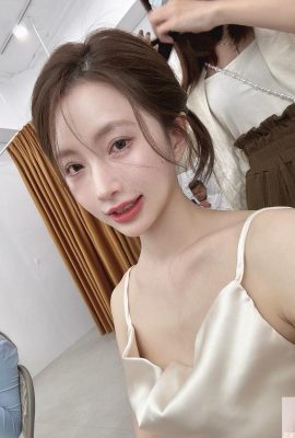Das süße Mädchen „Huan Qi“ hat tolle Brüste und eine wirklich auffällige und energiegeladene Figur (10P)