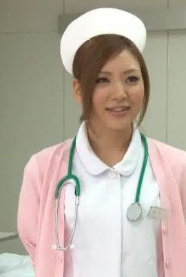Perverse Krankenschwester, die gespritzt werden will – Mio Kuraki (106P)