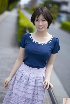 (Okuda Saki) Eine reife Frau mit einer sexy und sexy Figur ist immer noch perfekt (27P)