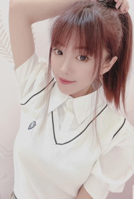 Das heiße Mädchen „Jingjing“ verzaubert alle mit ihrem süßen Aussehen! Die Leute können ihre Augen nicht abwenden (10P)