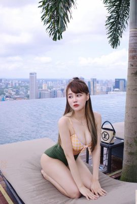 Das heiße Mädchen „Sun Huitong“ hat weiße und zarte Brüste und heiße Beine und eine sehr schlechte Figur (10P)