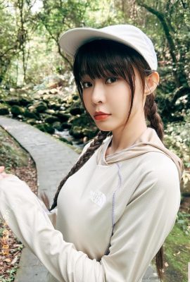 Die ultimative Schönheit des Cheerleader-Mädchens „Chen Yirui“ ist so schön, dass man den Blick nicht abwenden kann (10P)