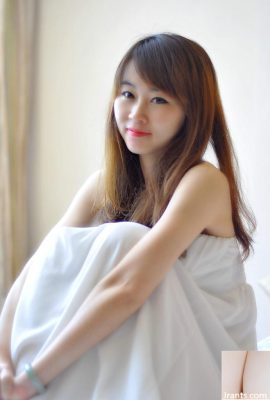 (Chinese Model Series) Weißes und zartes Aktmodell Momos Schönheit und supergroßes Aktfoto-Shooting (100P)