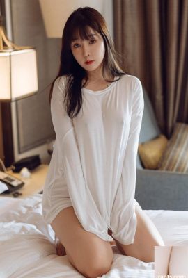 Die großen Brüste und tiefen Rillen der perfekten Frau Wang Yuchun zeichnen sich ab (59P)