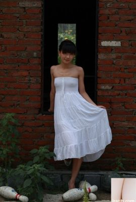 (Chinese Model Series) Chinesisches Model Jiaying Outdoor-Aktfotoshooting (67P)