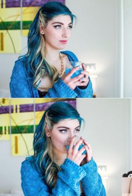 (Suicide Girls) – Blaues Gift – Bly