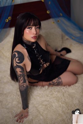 (Suicide Girls) 20. Okt. 2024 – Emelody – Ohne Titel (49P)