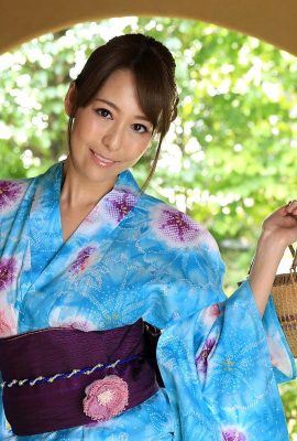 Das Gesicht der Schönheit Hikaru Asagiri Yukata wurde durch Analinsertion verzerrt (22P)