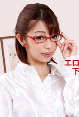 (Sasaki Yuki) Meine Freundin ist süß mit Brille und wird sofort gefickt (63P)