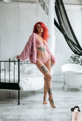 (Suicide Girls) 3. Januar 2025 -sinni – Do l Look Good In Pink (44P)