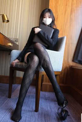 Die schöne Figur kann nicht mit „Kyooni“ -Selfie bedeckt werden, das Bild ist so schön (19p)