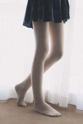 (Kaninchen spielt mit Filmen) – Ich kann 10 Jahre lang mit diesem Bein spielen! (39p)