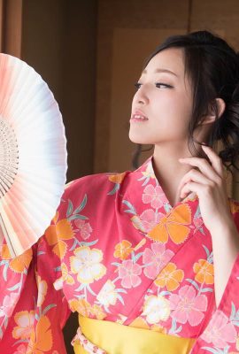 Nachdem er sich auf eine harte Yukata -Schönheit betrunken hatte, Hidaka Chiaki