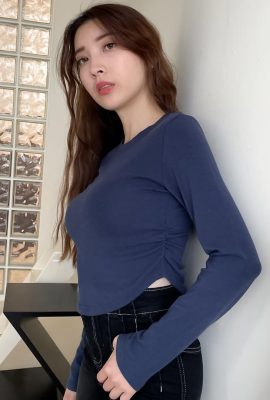 „Nicole“ visuelle Wirkung lässt die Menschen schwach und nicht in der Lage zu stehen (20p)