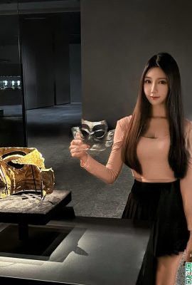 „Ying“ Die Figur des Teufels strahlt die ultimative Versuchung aus (19p)