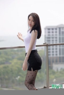 Temperamentgöttin Meng Xinyue Fleischfarbene Unterwäsche anmutig und charmant (86p)