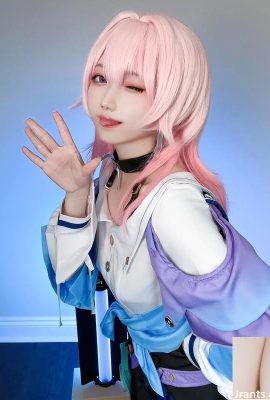 Superpopuläres Kunstwerk von Coser „Aya“ Walking (10p)