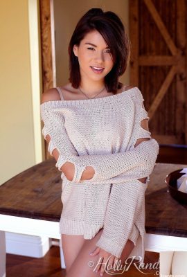 Das DSOLO -Mädchen Shyla Jennings entfernt einen Pullover und eine Unterwäsche, um ihren Schnappschuss zu zeigen (12p)