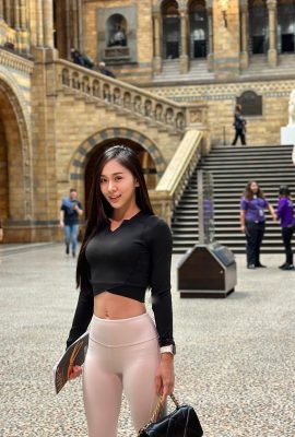 Perfekte Kurve „Bella Bella“ hat viel Versuchung unter dem süßen Aussehen (10p)