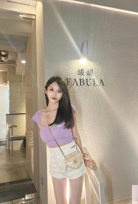 Ein heißes Foto von „Li Xin“, versteckt in einer schönen Figur (10p)