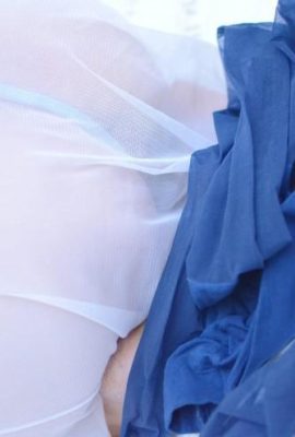 (Legku Foto) Nr. 021 Ausgabe von Langbeinmädchen mit blauen Strümpfen (31p)