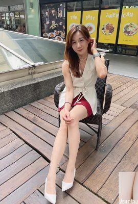 „Abie Chi“ elegantes Temperament ist faszinierend (10p)