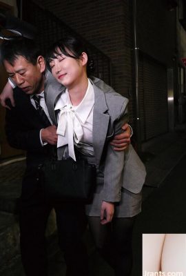 Yukishiro Miho: Eine unzüchtige Angestellte, die vorgibt, zu viel zu trinken und ihren großen Dick -Chef Yukishiro Miho (21p) verführt