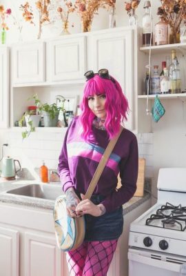 (Suicide Girls) 22. Juni 2025 – Skygraves – durch den Subspace Highway (56p)