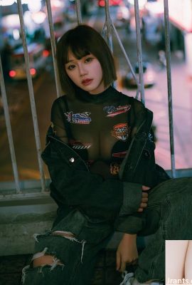 „155xchang“ hat die Magie, die Menschen auf den ersten Blick verlieben lässt (12p)