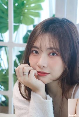 Das hübsche Mädchen „Lin Yuxuan“ ist perfekt in ihrem Körper (10p) perfekt