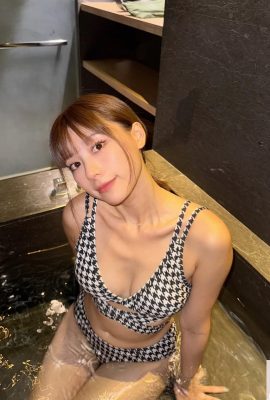 „Chen Muqing“ verzaubert jeden mit ihrer vollen Ausstrahlung und einem leichten Lächeln (10P)
