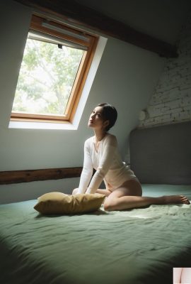 Shen Mengyao „Skylight Protrudes“ (30P)