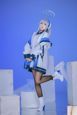 (Online-Sammlung) Ist es ein Bärenjunges (Shi yi zhixiong zi ma) Cosplay Ushio Noa – Blue Archive (100P)