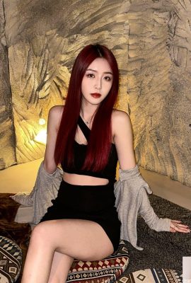 „Zoe Ruoyi“ hat wunderschöne Brüste, helle Haut und tolle Haut (10P)