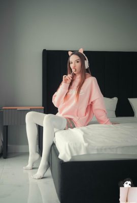 (Suicide Girls) 01.08.2025 – Alice Vibes – Suicide Barbie (54P)