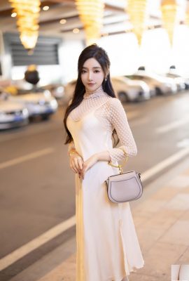 Wang Xinyao – weiße Strümpfe (120P)