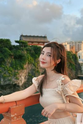 „Zora“ hat eine schlanke Figur, aber einen kräftigen Körper… Der Duft von Weihrauch ist stark (10P)