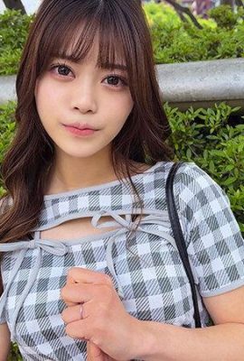 (Große Brüste mit Bauchmuskeln) Eine ernsthafte junge Frau mit viel Erfahrung. Ich genieße das Vergnügen mit einem teuflischen Schwanz, der dreimal größer ist als der meines Mannes … (21P)