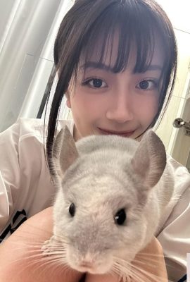 „Shanshan“s heiße und perfekte Figur scheint plötzlich so unschlagbar zu sein (10P)