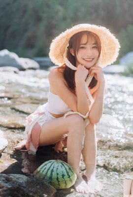 „Ann“s engelhafte Schönheit und ihr Lächeln sind süßer als Süßigkeiten! Wie die erste Liebe (10P)