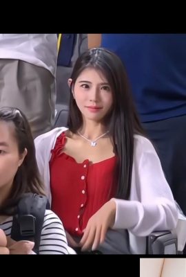 Tanz und Support im Stadion! Lu Xiaoqings langes schwarzes Haar zeigt ihre Vitalität (13P)